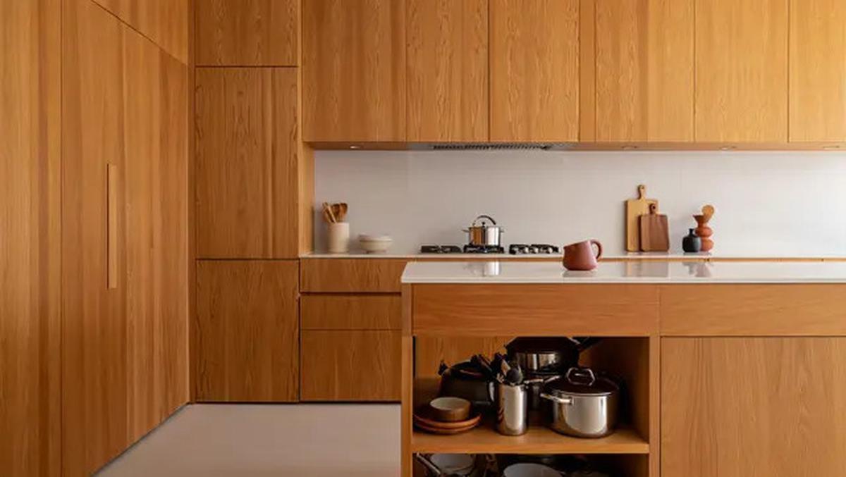 8 Desain Dapur Minimalis dengan Kitchen Island Fungsional dan Estetis, Wujudkan Dapur Impian