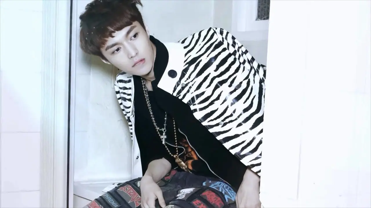 Lay EXO