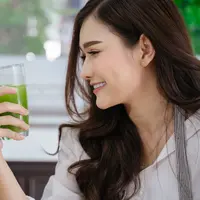Jus sehat dari bahan-bahan alami./Copyright shutterstock.com/g/Naluenai