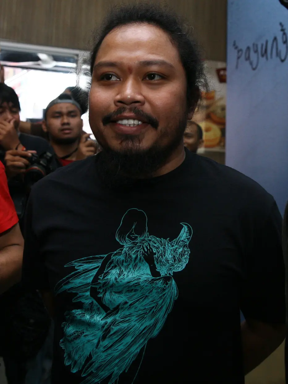 Is Payung Teduh (Nurwahyunan/Bintang.com)