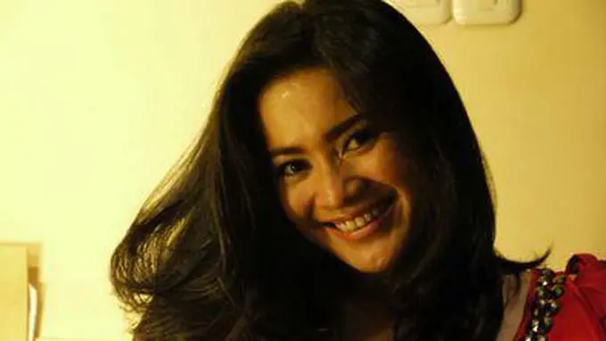 [Bintang] Ikke Nurjanah