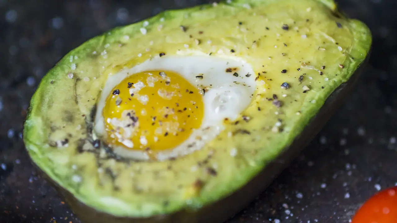 Avocado Egg sebagai Menu Sarapan Pagi yang Kaya Protein