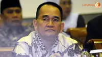 Ruhut Jadi Ketua Komisi III, PDIP: Stop Rokok, Rajin Masuk!