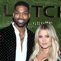 Khloe Kardashan menunjukkan ketidaksukaannya pada fans yang mencampuri hubungannya dengan Tristan Thompson. (¡HOLA! USA)