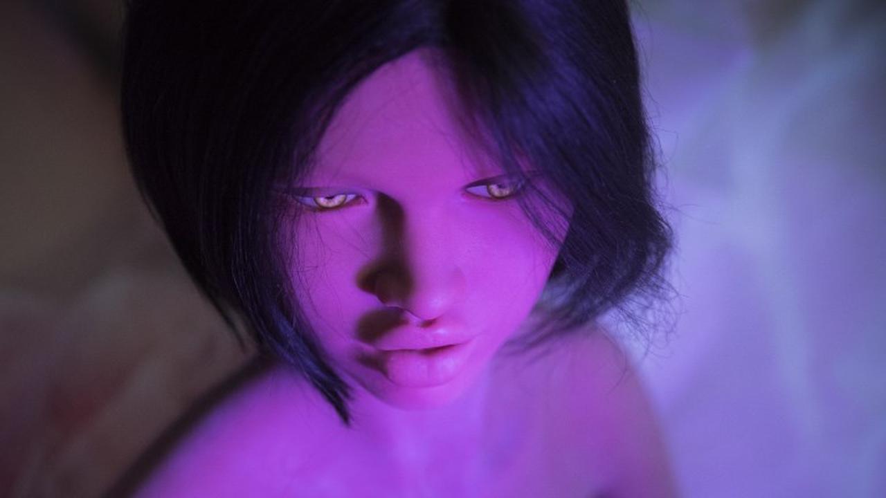 Jual Boneka Seks Anak, Amazon Dikecam