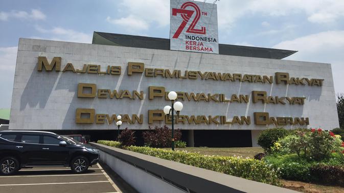 Gedung DPR/MPR di Jalan Jenderal Gatot Subroto, Jakarta. (Liputan6.com/Devira Prastiwi)