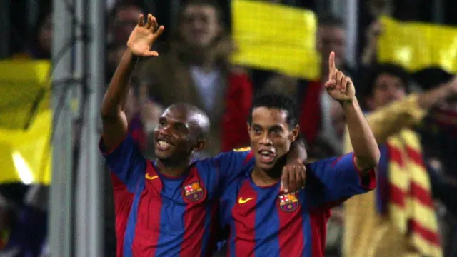 Samuel Eto'o dan Ronaldinho - Barcelona Vs Real Madrid di La Liga 2023/2024