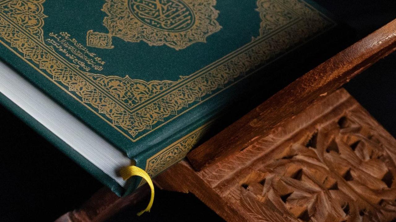 <b>Perbedaan Qada dan Qadar</b>