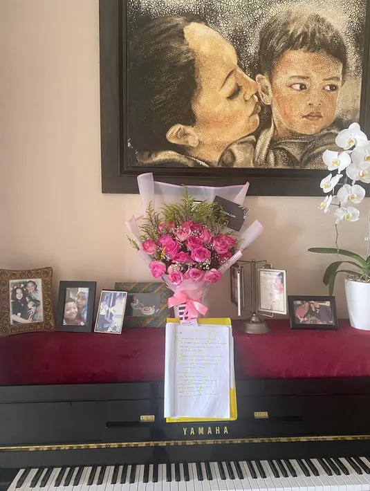 Angelina Sondakh dan Keanu Massaid (Instagram/keanu_massaid)