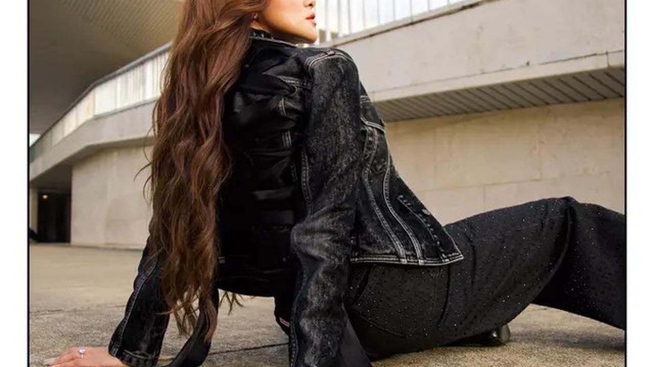 Model Rambut Panjang Olla Ramlan, Cantik dan Elegan