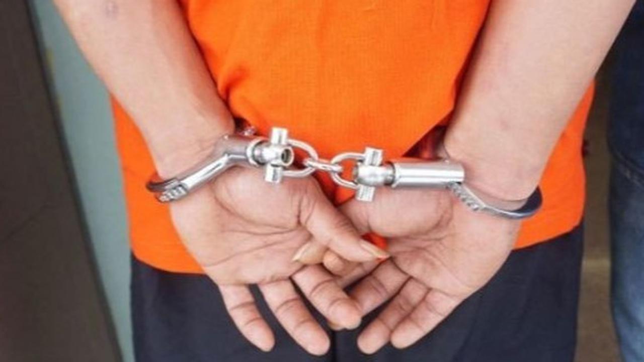 Polisi Bongkar Kasus Pencurian Data NIK KTP untuk Penjualan SIM Card, 2 Orang Ditangkap
