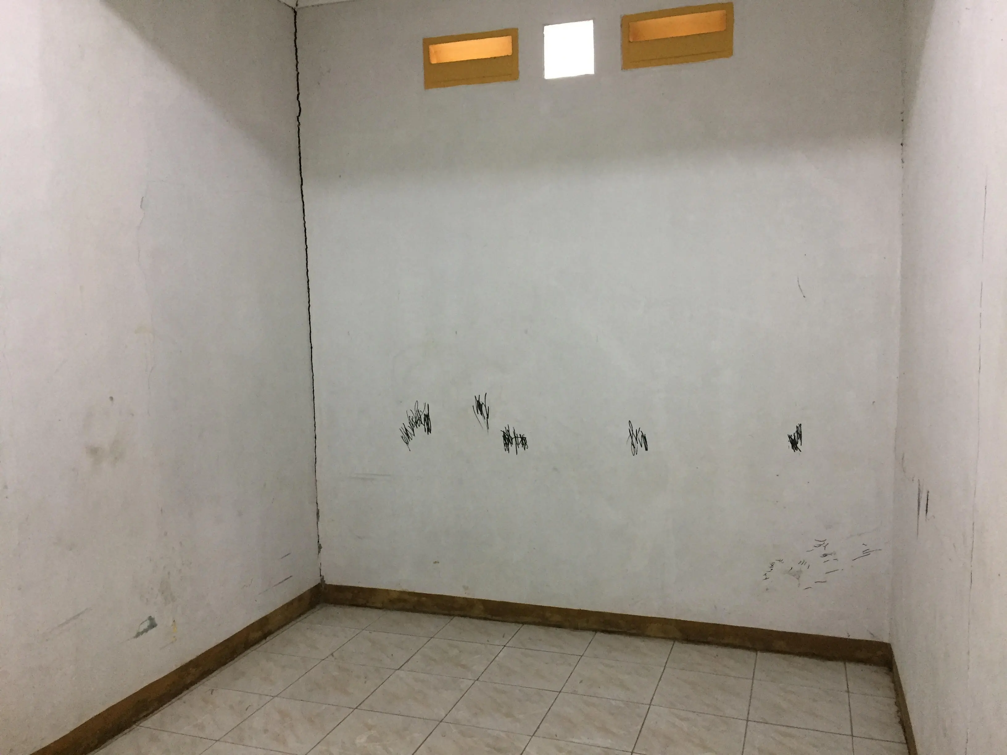 Pansus Angket KPK menyambangi safe house KPK di Depok, Jawa Barat (Liputan6.com/ Devira Prastiwi) 