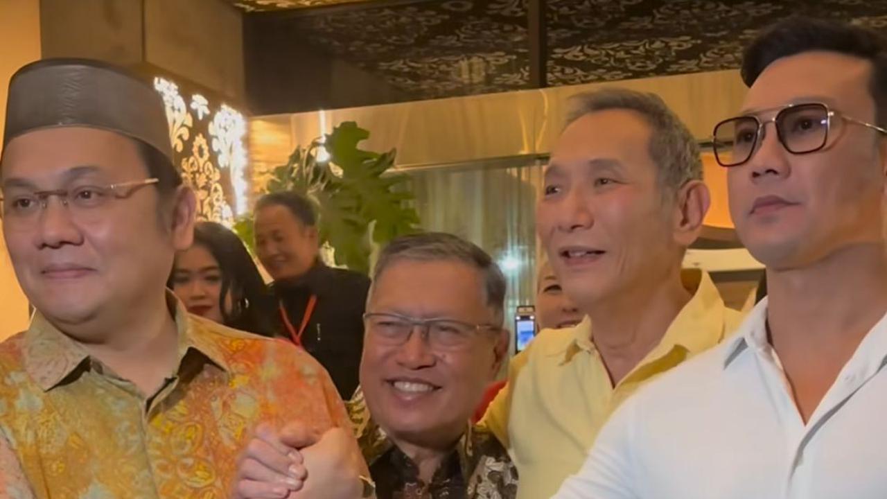 Kisruh Donasi Berakhir Damai, Dipertemukan Kemensos RI Denny Sumargo dan Farhat Abbas Akhirnya Sepakat