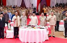 VIDEO: Teriak Kepalkan Tangan, Prabowo & Jenderal Sepuh Try Sutrisno 'Hidup Purnawirawan TNI