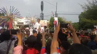 Pasangan calon nomor urut 01 Jokowi-Ma'ruf Amin menggelar kampanye terbuka di Tangerang, Banten, Minggu (7/4/2019). Ribuan warga Tangerang menyambut kedatangan capres-cawapres tersebut.