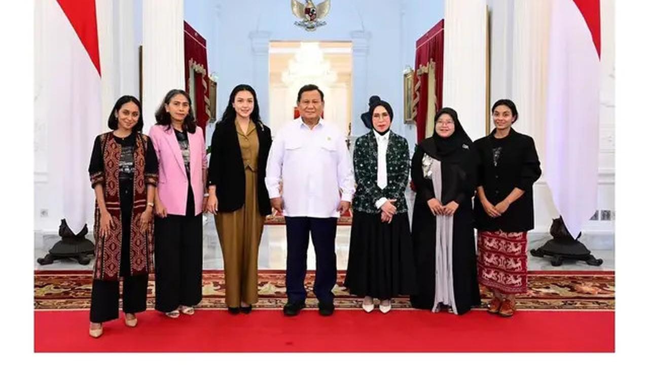 6 Potret Prabowo Ketemu Melly Goeslaw dan Tim Film Women from Rote Island, Menuju Piala Oscar 2025