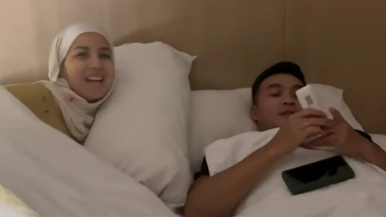 6 Momen Tya Ariestya Staycation di 'Penthouse 5M' yang Viral di Layangan Putus