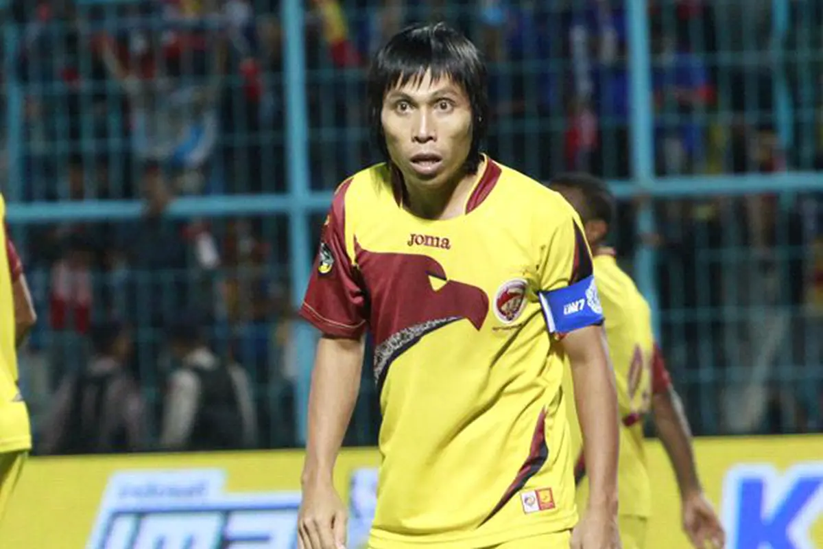 Asri Akbar
