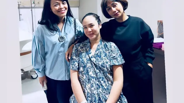 6 Potret Pamela Bowie Usai Jalani Persalinan, Berjuang Selama Satu Minggu