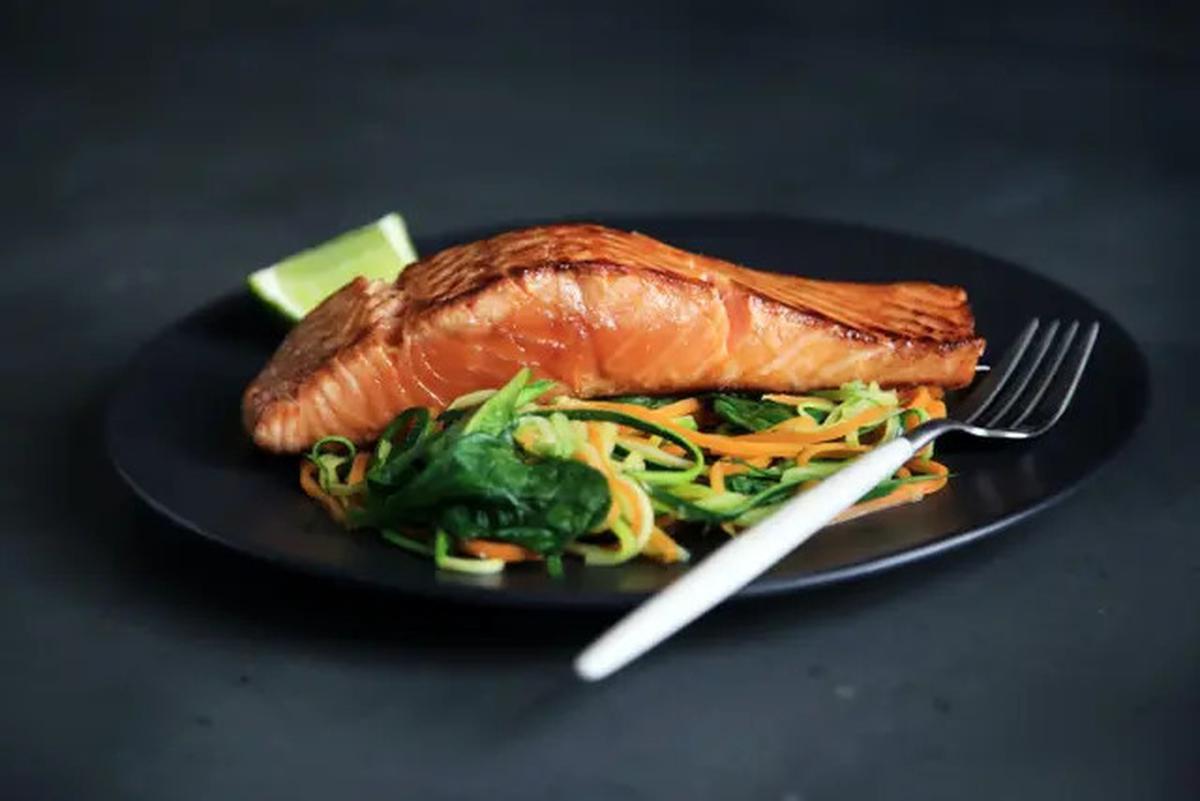 7 Menu Diet Kolesterol Sehat yang Lezat dan Praktis