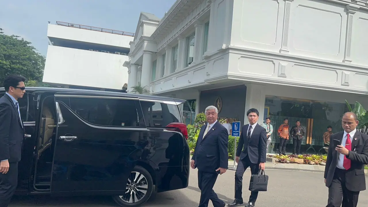 Menteri Pertahanan (Menhan) Jepang Nakatani Gen usai bertemu Presiden Prabowo Subianto di Istana Merdeka Jakarta, Selasa (7/1/2024).