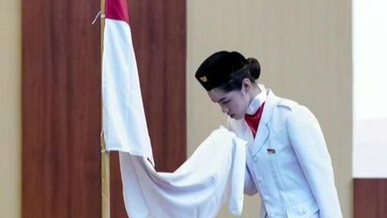 8 Potret Shaista Anak Rionaldo Stockhorst, Menjadi Anggota Paskibraka Di Sekolah, Membuat Sang Ayah Merasa Haru Dan Bangga.