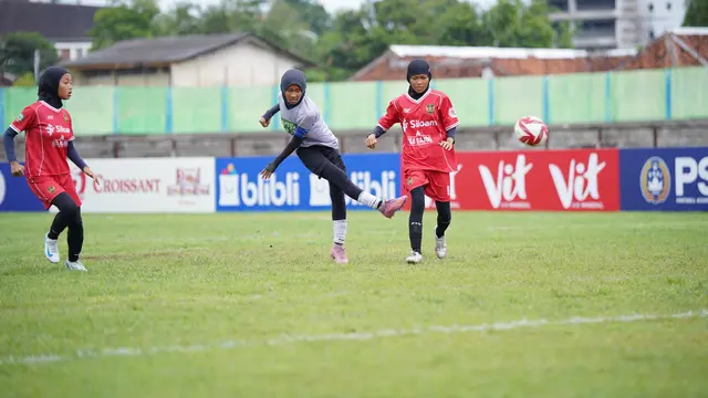 Keseruan MilkLife Soccer Challenge