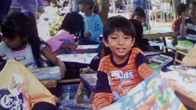 6 Potret Masa Kecil Angga Yunanda, Bikin Gemas