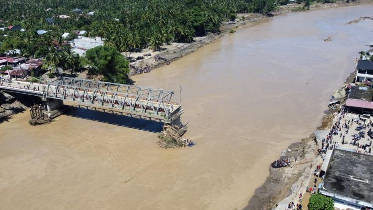 Komdigi Percepat Pemulihan BTS Terdampak Banjir di Sumatra, Ratusan Menara Kembali Beroperasi