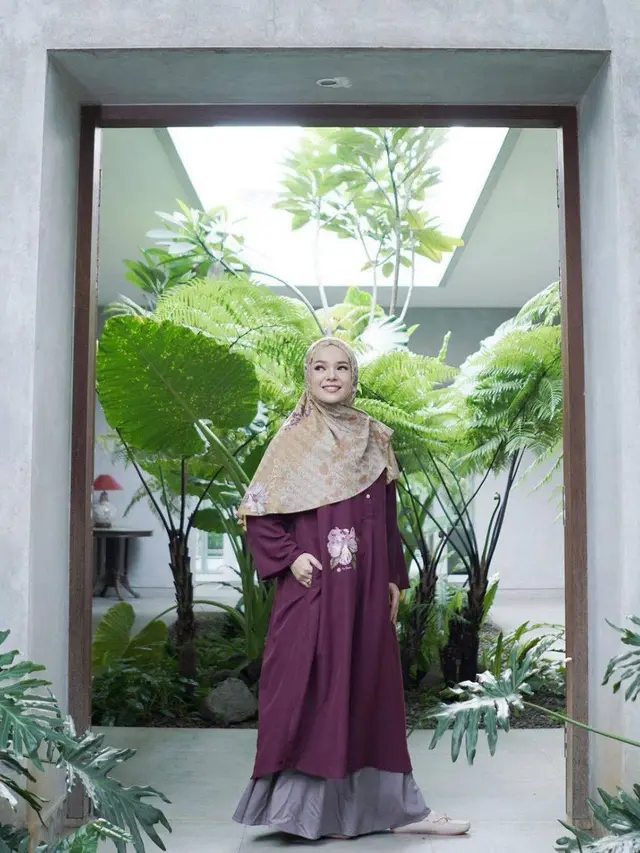 Dewi Sandra