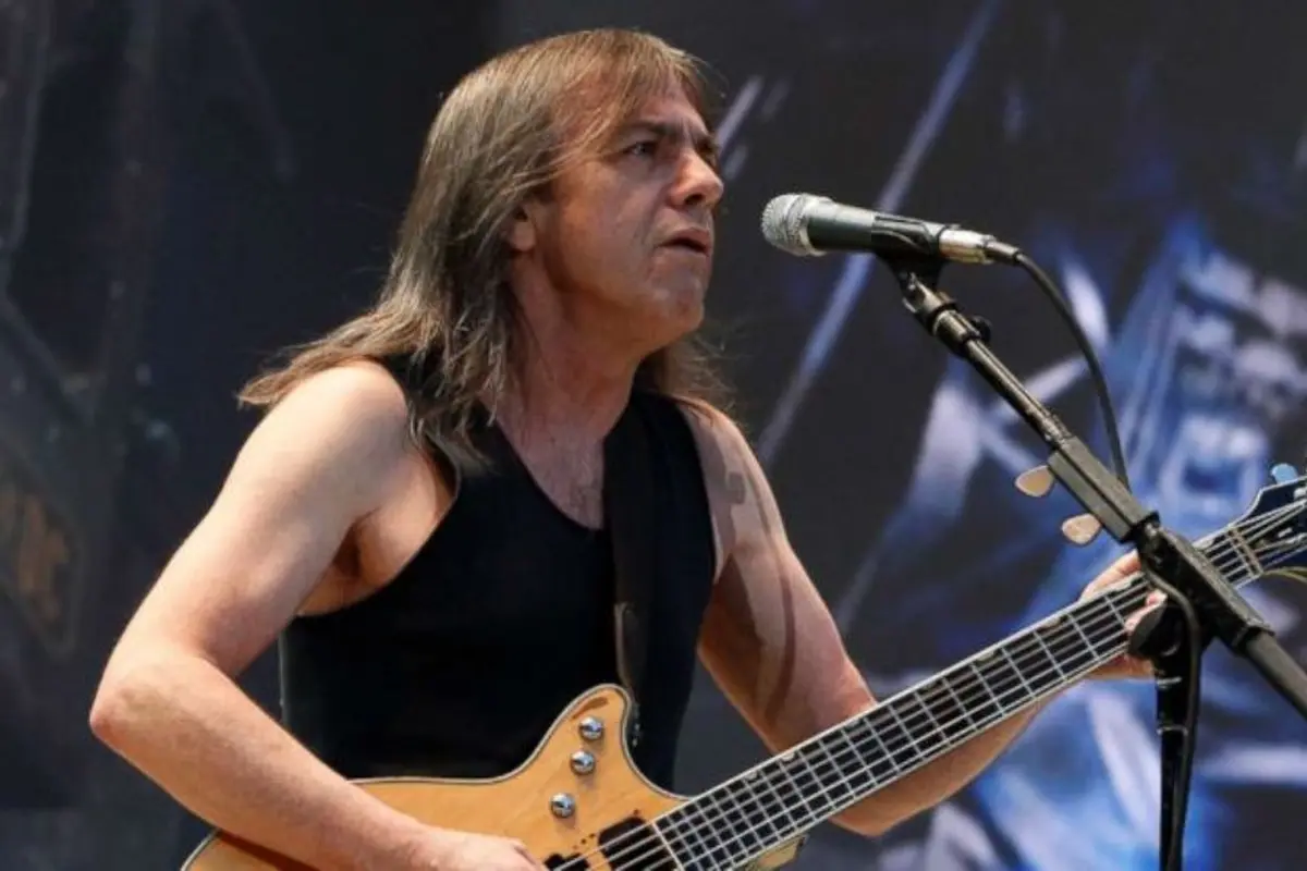 [Bintang] Malcolm Young