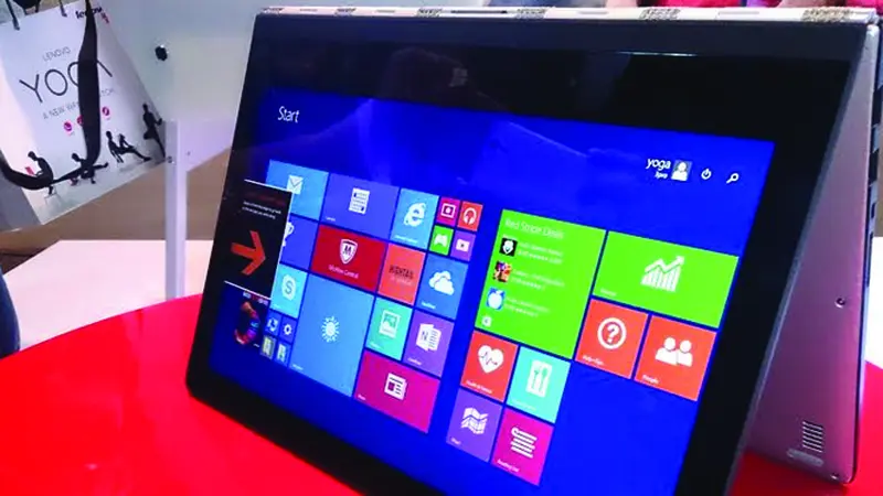 Lenovo Boyong Laptop Convertible Tertipis Yoga 3 Pro 