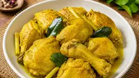 Cara Membuat Ayam Ungkep Kuning yang Bumbu Meresap Sampai Tulang, Lengkap dengan Tips Anti Gagal