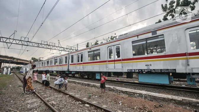 Aksi Letakkan Batu di Rel Ganggu Perjalanan KA di Tulungagung
