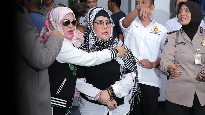 [Bintang] Elvy Sukaesih