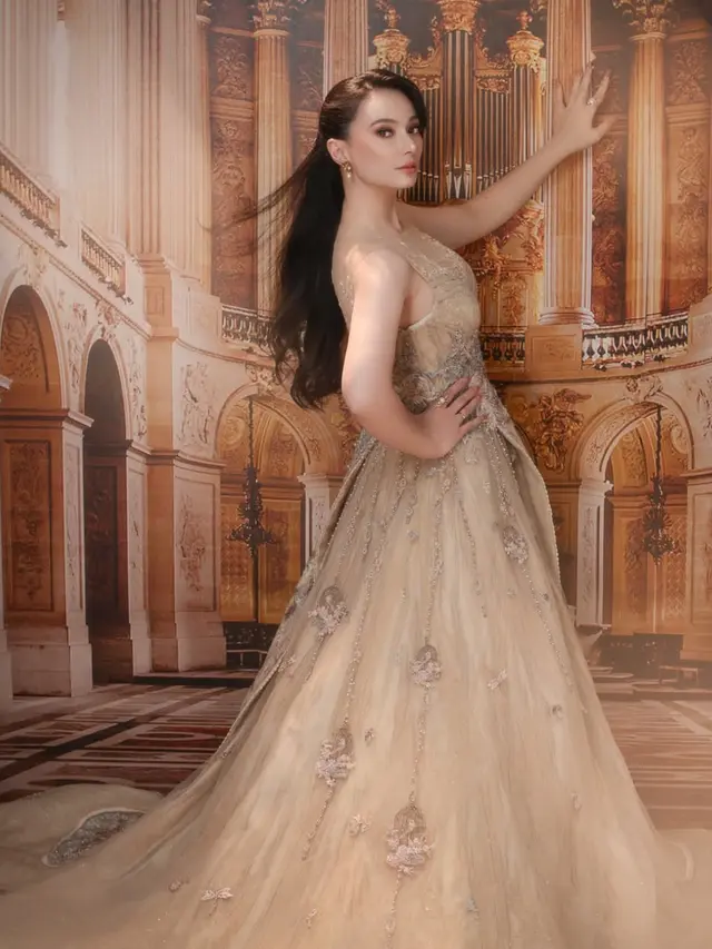 Asmirandah saat Photoshoot dengan gaun elegan. [@fdphotography90]