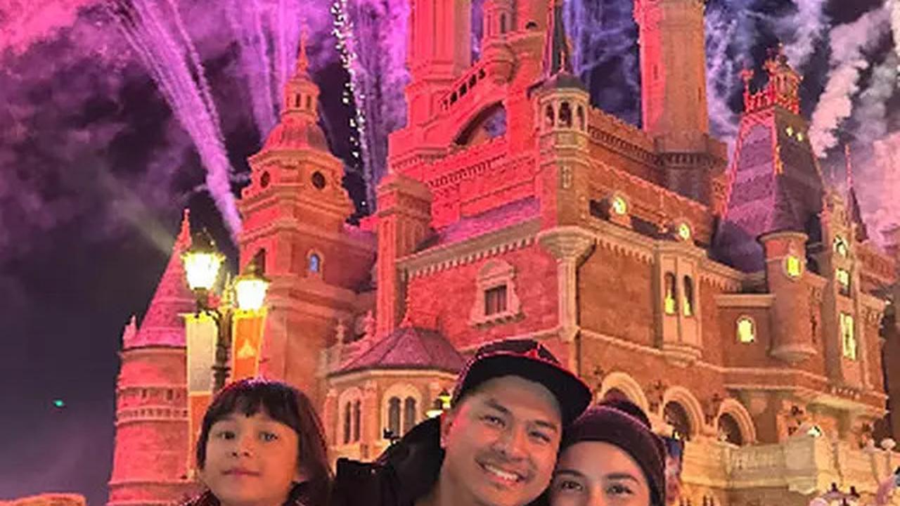 7 Artis Ini Rayakan Tahun Baru 2025 di Luar Negeri, Pesta Kembang Api Jadi Lebih Berkesan