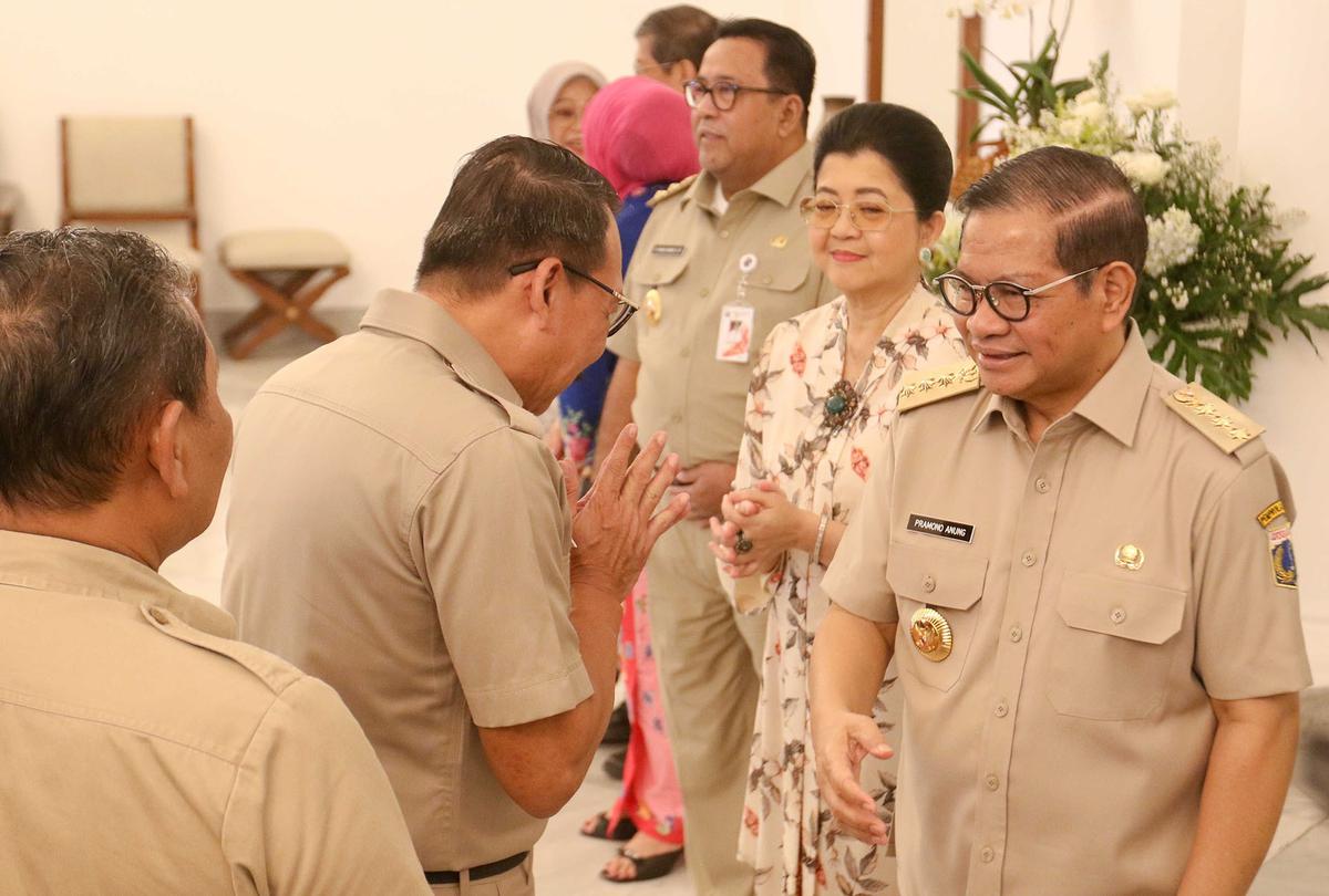 FOTO: Pramono-Rano Halal Bihalal dengan ASN Di Balaikota DKI