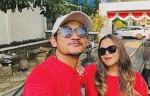 Potret Harmonis Isa Bajaj dan Istri, Temani Suami dari Dunia Hiburan hingga Nekat Pulang Kampung Demi Rawat Sang Ibu, Kesetiaannya Bikin Iri