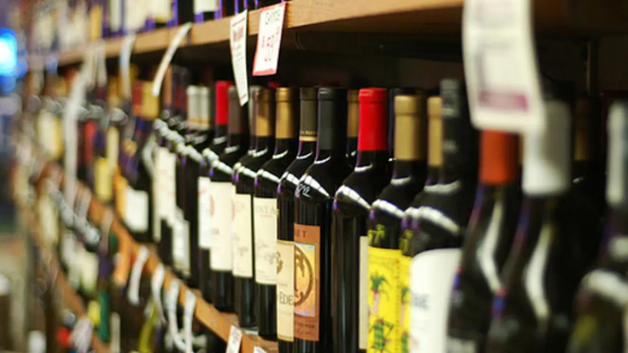 wine-impor-140212c.jpg