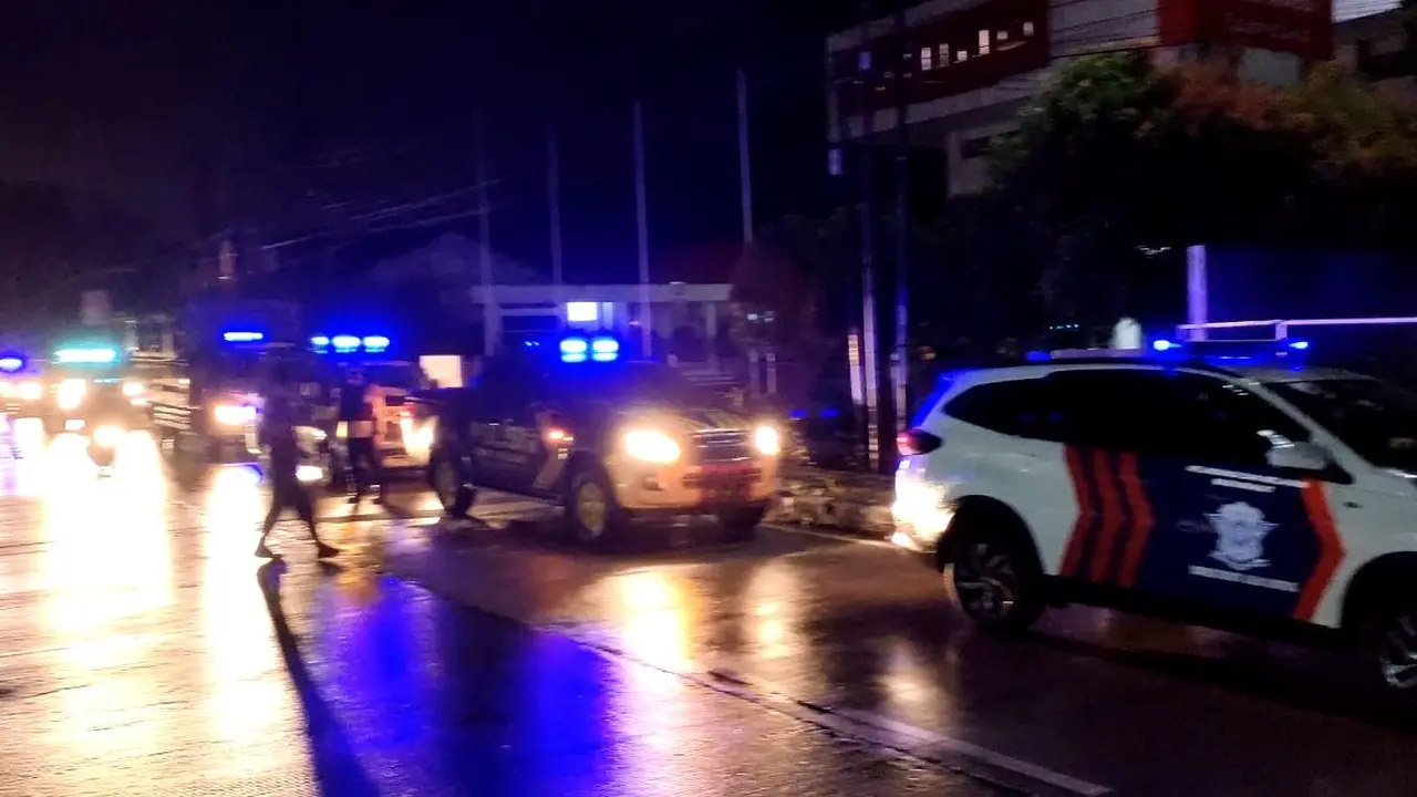 Operasi yustisi dan partoli skala besar di Cilacap dalam rangka PPKM Level 4. (Foto: Liputan6.com/Polres Cilacap)