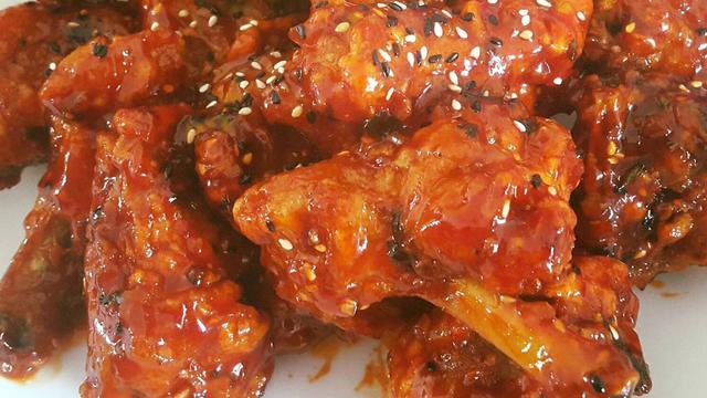 [Bintang] Ayam goreng pedas khas Korea