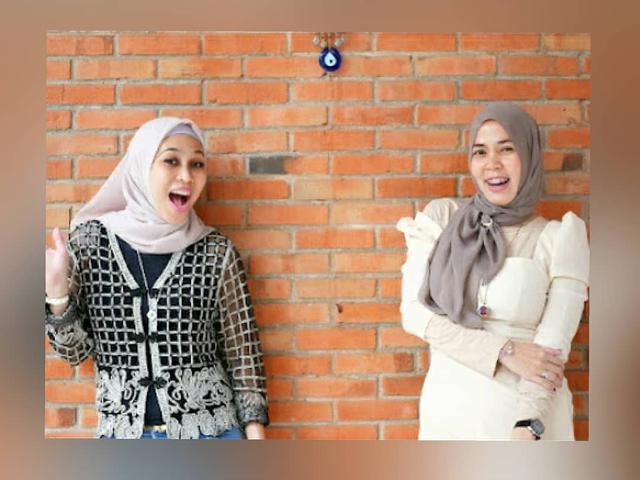 Junith Yunita Dan Yulia Haynum Buktikan Kekompakan Sebagai Kakak Dan Adik Di Lagu Mutiara Wanita Showbiz Liputan6 Com