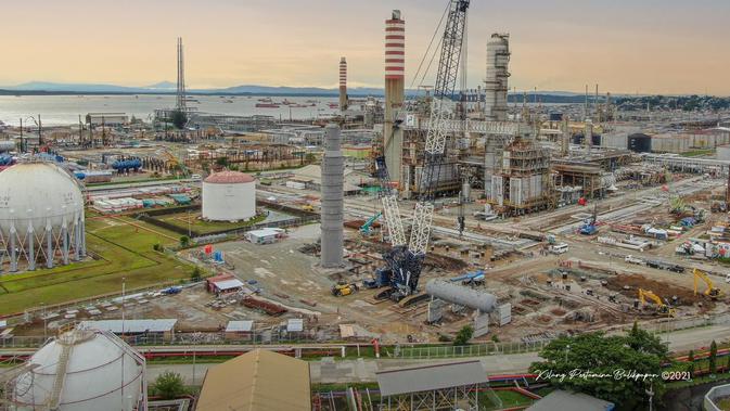 Cerita Bahlil Soal Proyek RDMP: Dulu Diresmikan Soeharto, Kini Bangkit di Era Prabowo