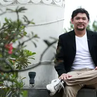 Sebagai artis yang telah lama berkecimpung didunia hiburan, banyak peran-peran yang pernah ia lakoni. Derry Drajat kembali menyapa permirsa layar kaca SCTV dalan serial terbarunya, Elif Indonesia. (Deki Prayoga/Bintang.com)