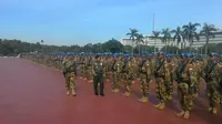  Panglima TNI Jenderal TNI Moeldoko melepas pasukan perdamaian dunia ke Lebanon (Liputan6.com/ Ahmad Romadoni)