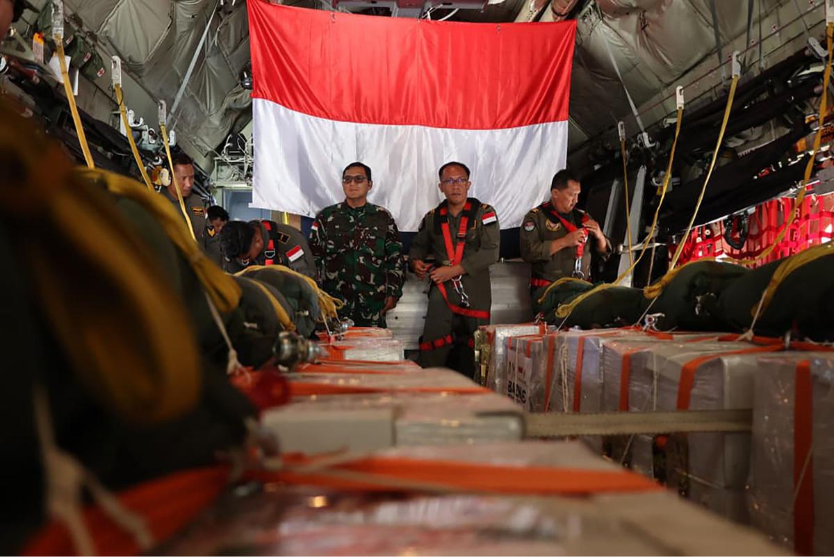 FOTO: Hadiah Kemerdekaan, Bantuan Indonesia Tiba di Gaza