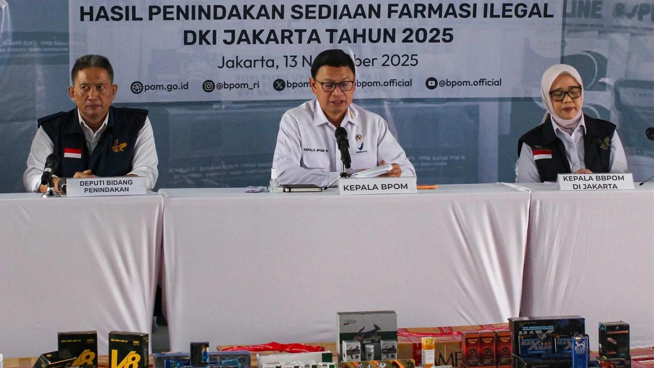 FOTO: BPOM dan Polisi Gagalkan Peredaran Obat Ilegal Bernilai Miliaran di Jakarta Barat
