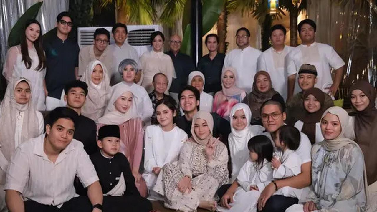 Sudah Dapat Restu, 7 Potret Syifa Hadju Halal Bihalal di Keluarga El Rumi