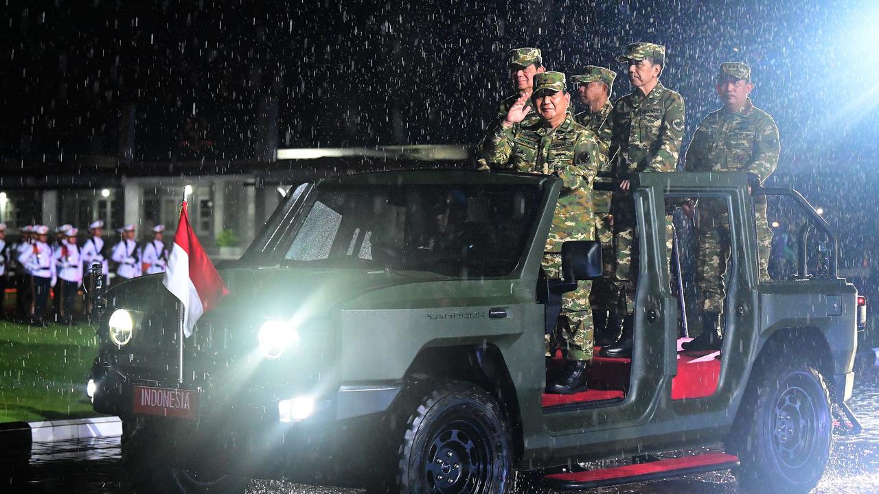 Spesial, Hadiah Prabowo buat Taruna tetap Semangat Meski Hujan-hujanan di Parade Senja